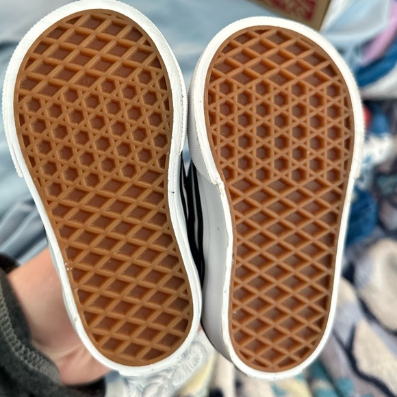 GALAXY Vans Classic Slip on Shoes - Picture 7 of 9